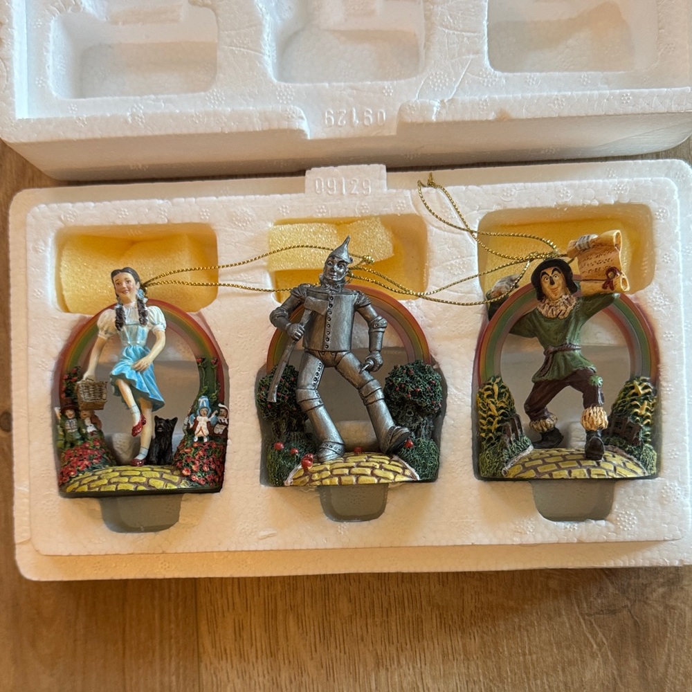 Bradford Editions Wizard of Oz Yellow Brick Road Ornaments 3pc COA Dorothy Toto